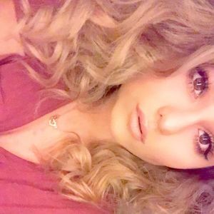 Meet your Posher, Kiara